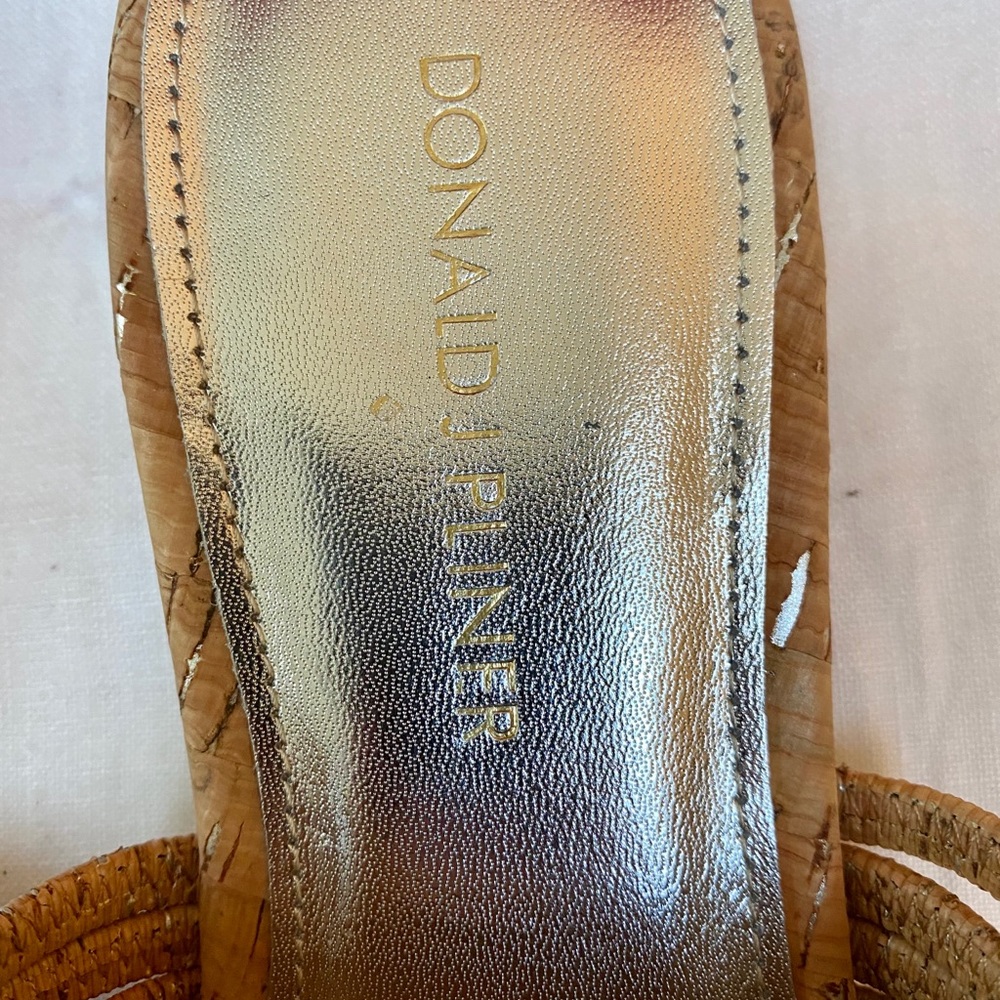 Donald Pliner sandals - Picture 4 of 6
